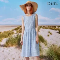 在飛比找momo購物網優惠-【Diffa】藍白細格背心連身洋裝-女