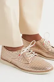 Derby Punch Metallic Flat--RLE-PUNCHRG-PNP