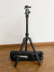 Benro FBAT24CVX25 Bat Carbon Fiber Tripod Kit with VX25 Ball Head