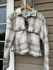 Juniors' Cropped Green Small Plaid Button-Up Top Shirt by Just Polly. NWT!