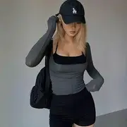 Set: Long-Sleeve Scoop Neck Plain T-Shirt + Sports Bra Top Set - Gray & Black - S