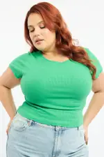 Green Scoop Neck Short Sleeve Crop T- Shirt