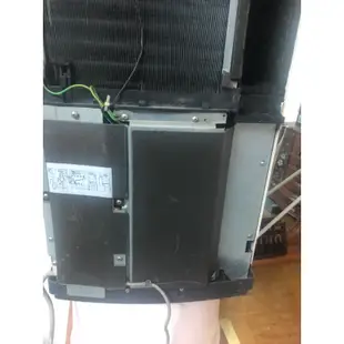 剩二台）大同 Tatung直立窗型冷氣  wl-252dcx （2.8kw) 4-7坪