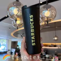 在飛比找蝦皮購物優惠-Starbucks官方正品！星巴克杯子銀雪麋鹿黑色不銹鋼保溫