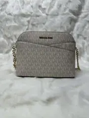 Michael Kors Jet Set Medium Dome Signature Crossbody ( Rose Gold)