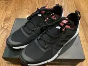 adidas outdoor Womens Terrex Agravic Speed W Shoe Black/White-NWB Size 10
