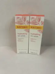 LOT OF 2 BURT'S BEES TRULY GLOWING DAY LOTION 1.8OZ EACH NEW IN BOX