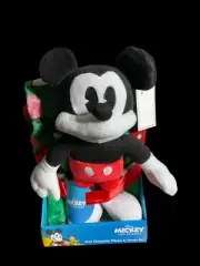 Disney Mickey & Friends Knit Character Pillow and Throw Blanket Christmas Set Ne