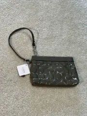 Coach Signature C Olive Green Patent Leather Embossed Wristlet Wallet NWT