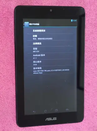 華碩 ASUS MeMO Pad  ME172V 平板電腦7 吋螢幕型號：ME172V二手 外觀 九成新使用功能正常已過原廠保固期