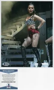 MELODY 'BABY DOLL' THORNTON "PUSSYCAT DOLLS" SIGNED ON STAGE PHOTO BECKETT