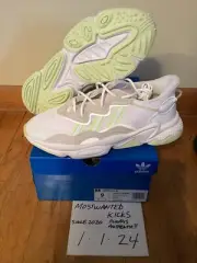 DS 2022 Adidas Ozweego Low Cloud White Almost Lime Women’s Sz 9