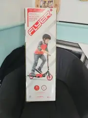 NIB Y-Volution Flyer Step & Go Scooter Red & Black