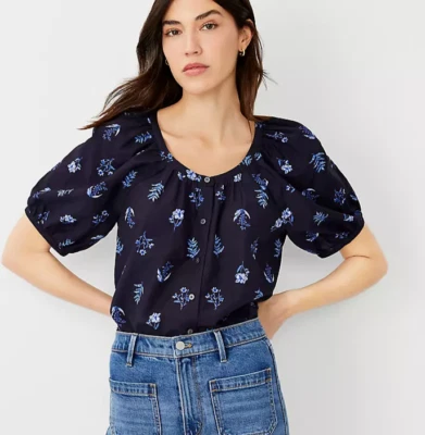 NWT ANN TAYLOR Navy Floral Print Boho Peasant Top Blouse XS GYPSY CASUAL