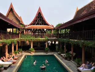 盧恩泰飯店Ruean Thai Hotel