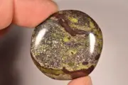*DRAGON BLOOD JASPER* PALM STONE 3.8cm19g Dragonstone Worry Flat Healing Crystal