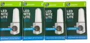 Greenlite LED Nite Lite Automatic 4 Boxes Of 2 Each = 8 Total Brand New In Box