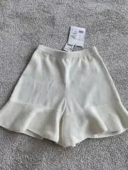 Authentic Chanel White Shorts New with Tags Size 34