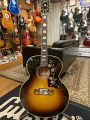 Gibson King of Flat Top SJ 200 Orignal Vintage Sunburst