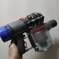 在飛比找蝦皮購物優惠-Dyson V8 SV10 半台主機 二手良品