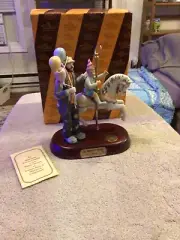 EMMETT KELLY JR W/COLLECTOR'S ONLY BOX 1989 THE MERRY-GO-ROUND FIGURINE