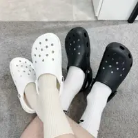 在飛比找蝦皮購物優惠-crocs classic clog 經典款 洞洞鞋 布希鞋