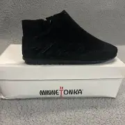 Minnetonka Moccasin Lacy Boot Shoes Womens 6.5 Black Suede Fringe 650S Boho