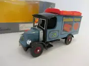 CORGI CLASSICS –THORNYCROFT VAN – SUNSHINE BISCUITS (C906/2) 1989
