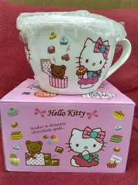 在飛比找Yahoo!奇摩拍賣優惠-85度C HELLO KITTY 可微波湯碗&泡麵碗