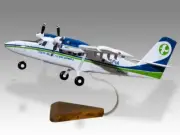 De Havilland DHC-6 Twin Otter South Pacific Island Airways Wood Model Large 1/48