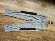 Nike Big Boys Dri Fit Training Pants Grey/ Black CU9305 084 Sz X-Large $35