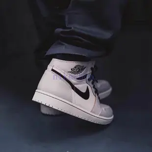 Nike耐克鞋子代購Air Jordan 1 Retro High OG Light Bone籃球鞋運動鞋跑步鞋休閒男