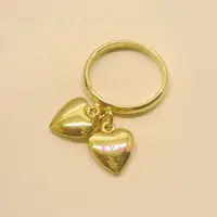 在飛比找蝦皮購物優惠-MARC JACOBS Gold Dangle Heart 