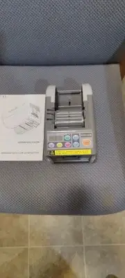 ZCUT-9GR Automatic Tape Dispenser Free to Set Up 6 Different Tape Length