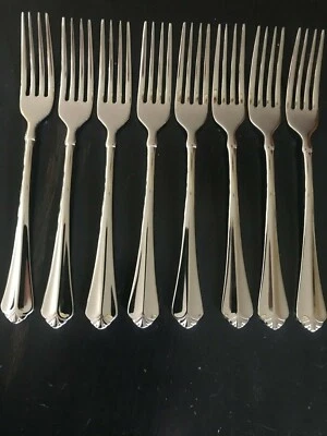 8 ONEIDA JUILLIARD DINNER FORKS 18/10 STAINLESS FREE SHIP US ONLY