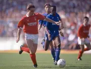 Nottingham Forest striker Nigel Jemson is chased by Oldham Athleti- Old Photo