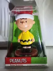 Peanuts Charlie Brown Christmas Solar Bobbler Bobble Head - Moves in Light