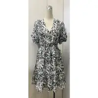 在飛比找蝦皮購物優惠-韓國訂製款 小七家洋裝 大玫瑰雪紡短洋裝 黑色一件 L號