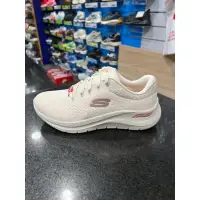 在飛比找蝦皮購物優惠-SKECHERS Arch Fit 2.0 女款 慢跑鞋 1