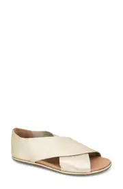 GENTLE SOULS BY KENNETH COLE Laniey Sandal in Champagne at Nordstrom, Size 7