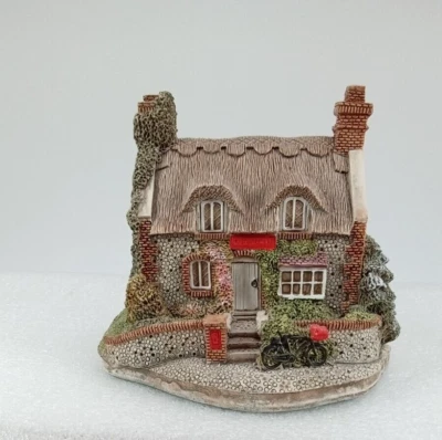 LILLIPUT LANE COTTAGE --MRS. PINKERTON'S POST OFFICE