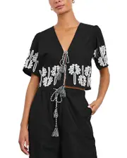 Rails Pari Tie Front Top