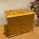 【Ms. box 箱子小姐】英國MELE&CO頂級木製珠寶盒(原木拼花層三抽/飾品盒/收納盒)
