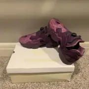 GOAT exclusive ‘purple’ Reebok Instapump Fury (size 7)