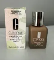 NEW Clinique Superbalanced Makeup Foundation 1 fl oz CN 70 Vanilla MF