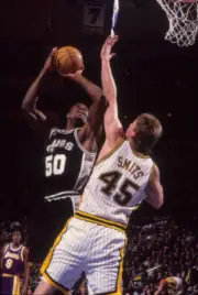 All Star Game San Antonio Spurs David Robinson vs Indiana Pacers R- Old Photo