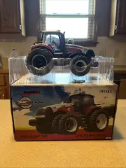 1/32 Case IH International Magnum 370 Tractor 2012 Farm Show DieCast by ERTL
