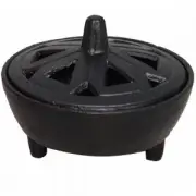 Cast Iron Cauldron with Lid