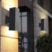 LED Outdoor Wall Light Waterproof Up/Down Lamp Fixture Dimmable/N E27 Bulb Black