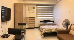 Cozy Home near Cubao, grocery, MRT & restaurant